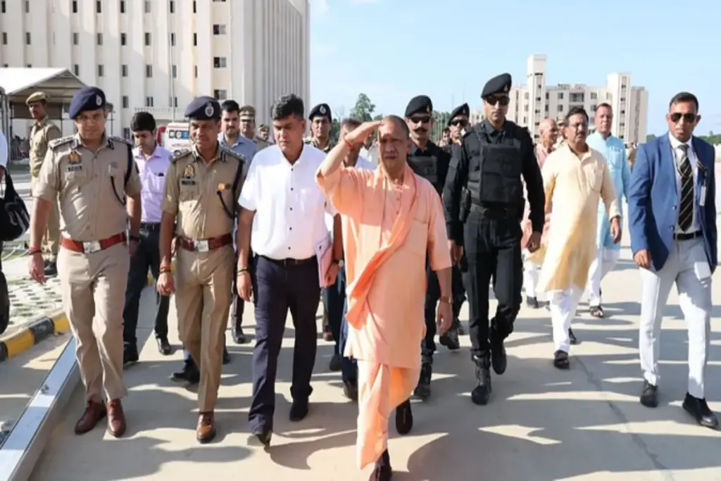 CM Yogi Adityanath