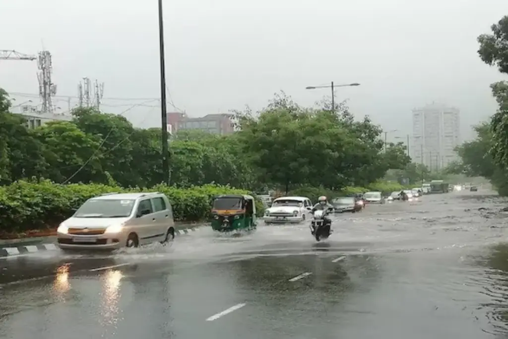 Delhi NCR Weather Update Today