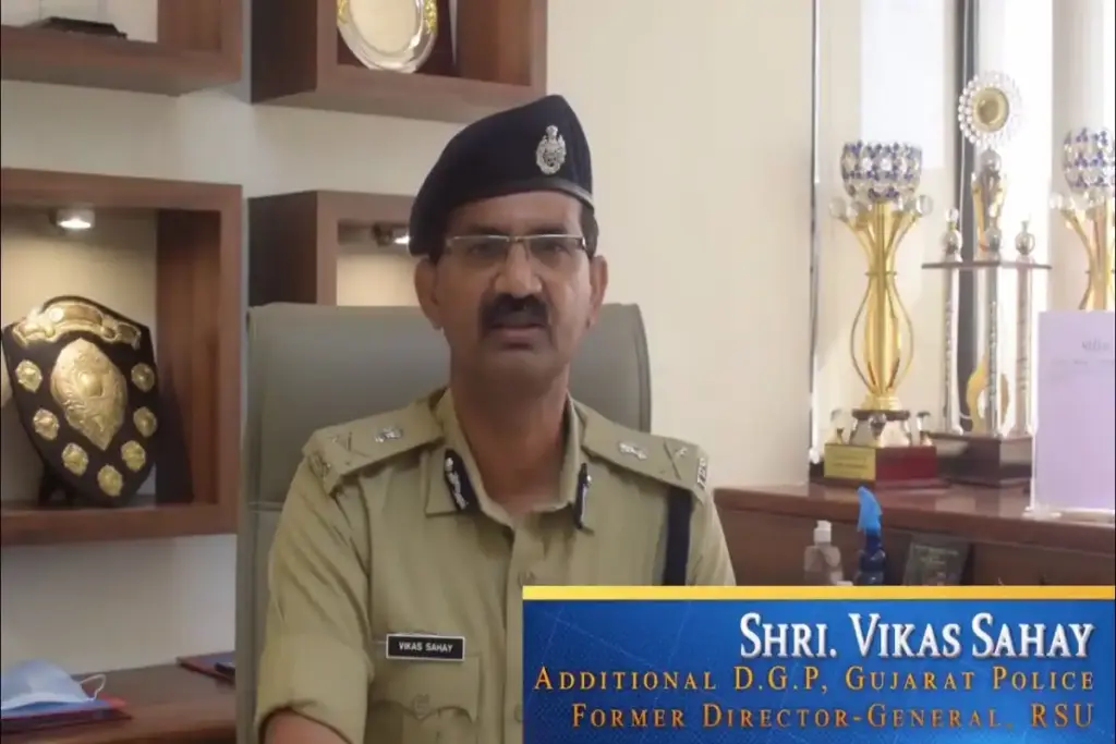 dgp of gujarat vikas sahay
