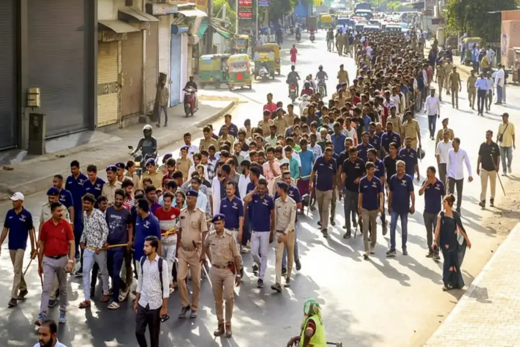illegal Bangladeshi deportation Surat
