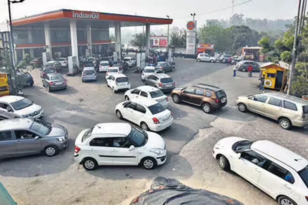 CAQM Revoke Fuel Ban In Delhi NCR