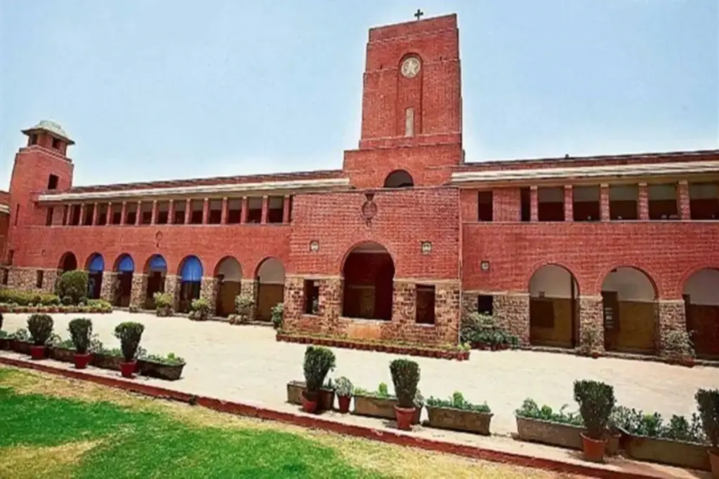 Delhi college bomb