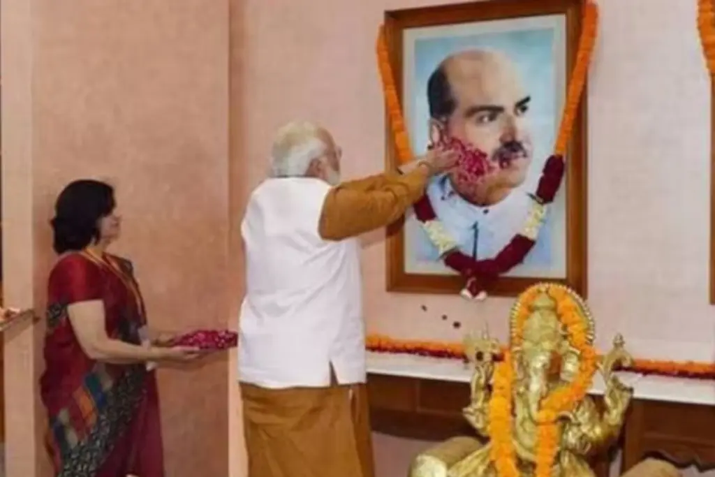 Dr Shyama Prasad Mukherjee Birth Anniversary PM Modi
