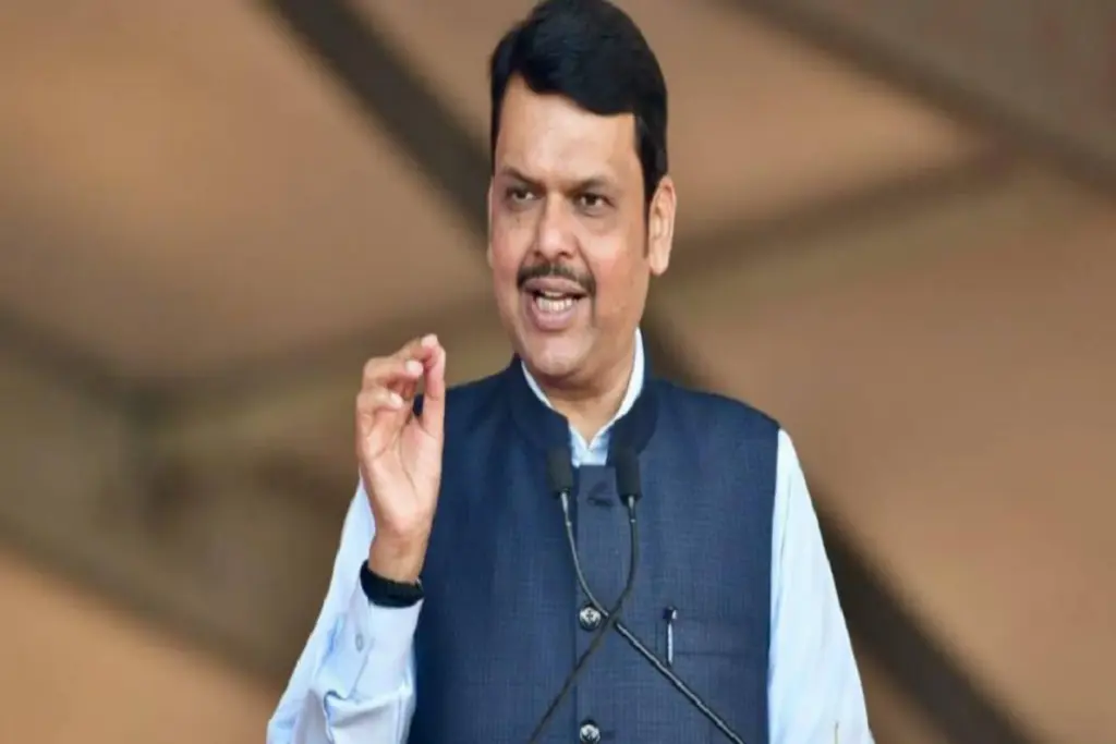 आतंकियों के खिलाफ हमारी सेना इसी प्रकार का सलूक करेगी…, ऑपरेशन महादेव पर बोले महाराष्ट्र सीएम फडणवीस - भारत एक्सप्रेस