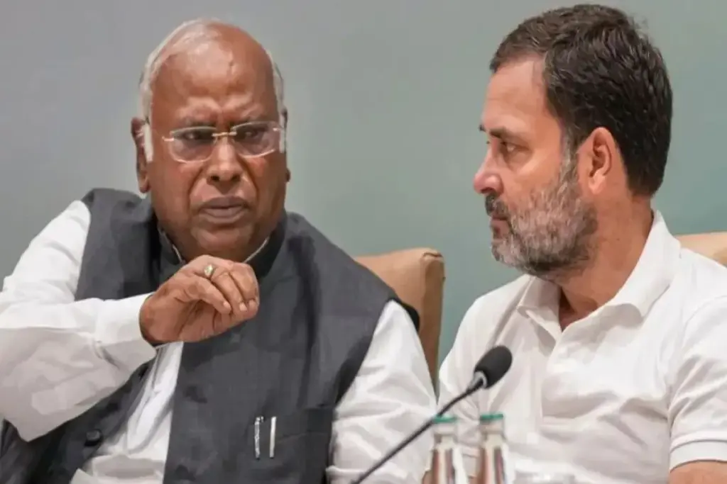 Rahul Gandhi Mallikarjun Kharge