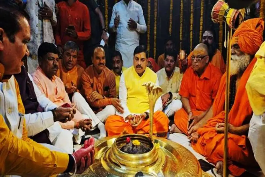 Tilbhandeshwar Temple