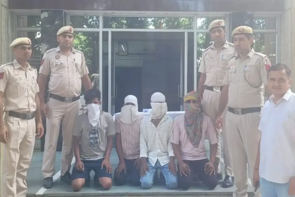 पुलिस हिरासत में आरोपी