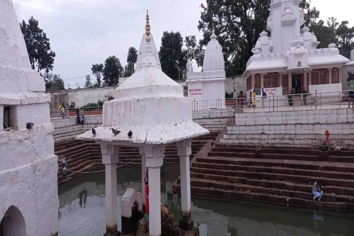 Narmada Udgam Temple