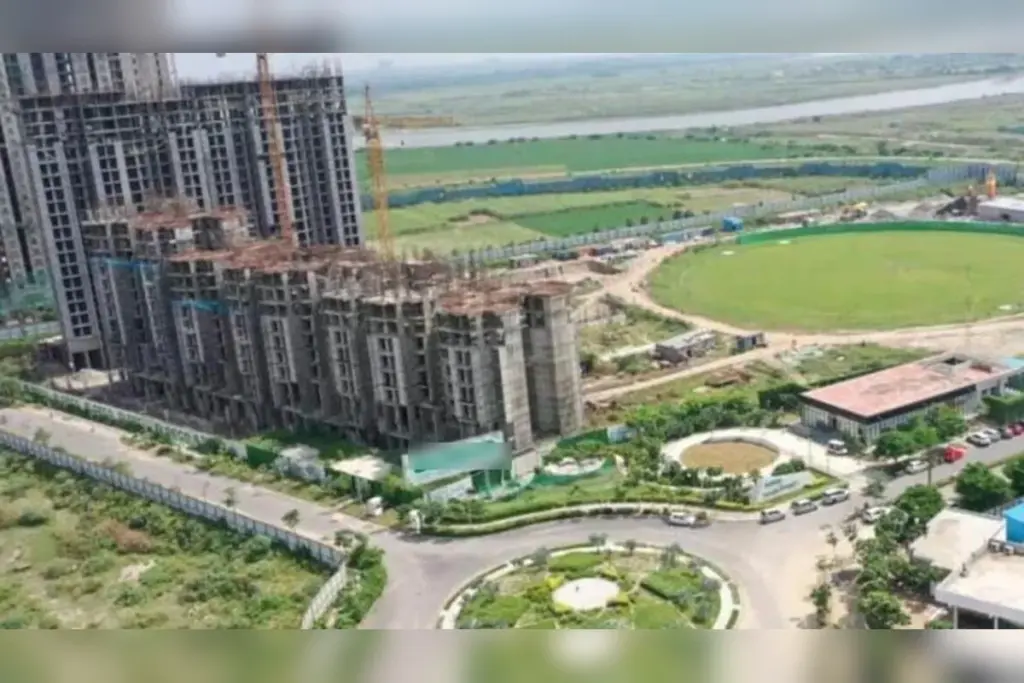 noida_sprots_city_scam