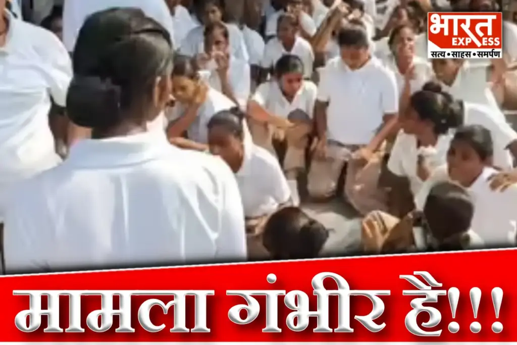 trainee soldiers protest in Gorakhpur