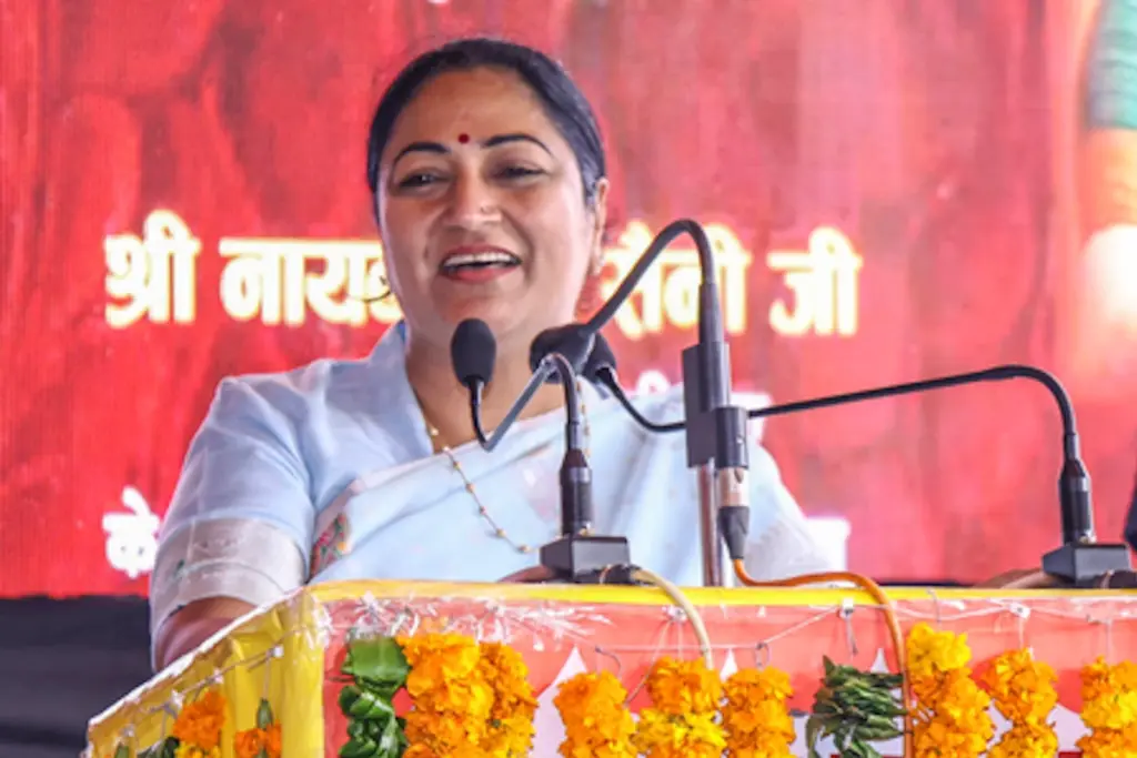 मुख्यमंत्री रेखा गुप्ता