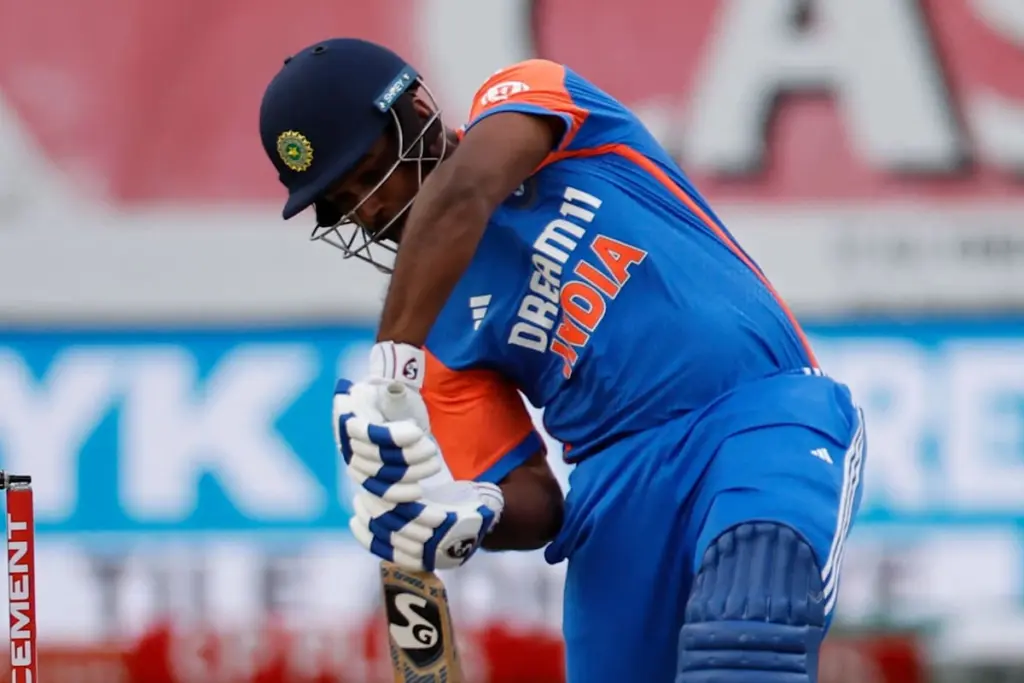 Asia Cup 2025: अस्पताल में भर्ती हुआ ये खिलाड़ी,| पत्नी ने शेयर की तस्वीर
