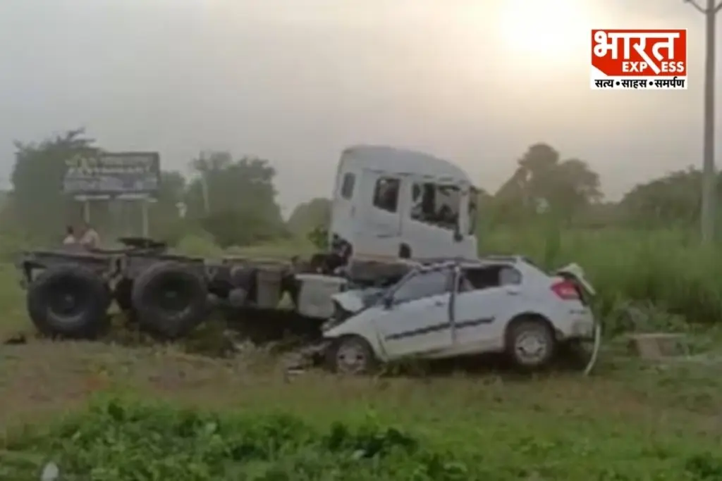 Road Accident: राजस्थान के दौसा में भीषण सड़क हादसा, खाटू श्याम से लौट रहे श्रद्धालुओं की कार ट्रक से टकराई, 11 लोगों की मौत