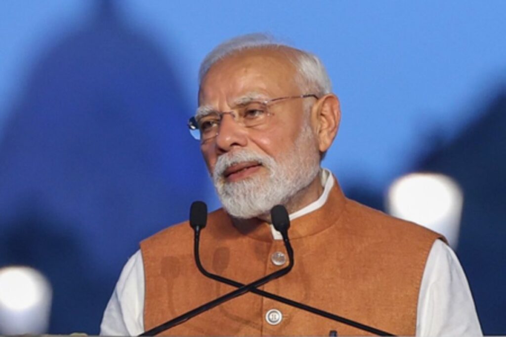 PM मोदी