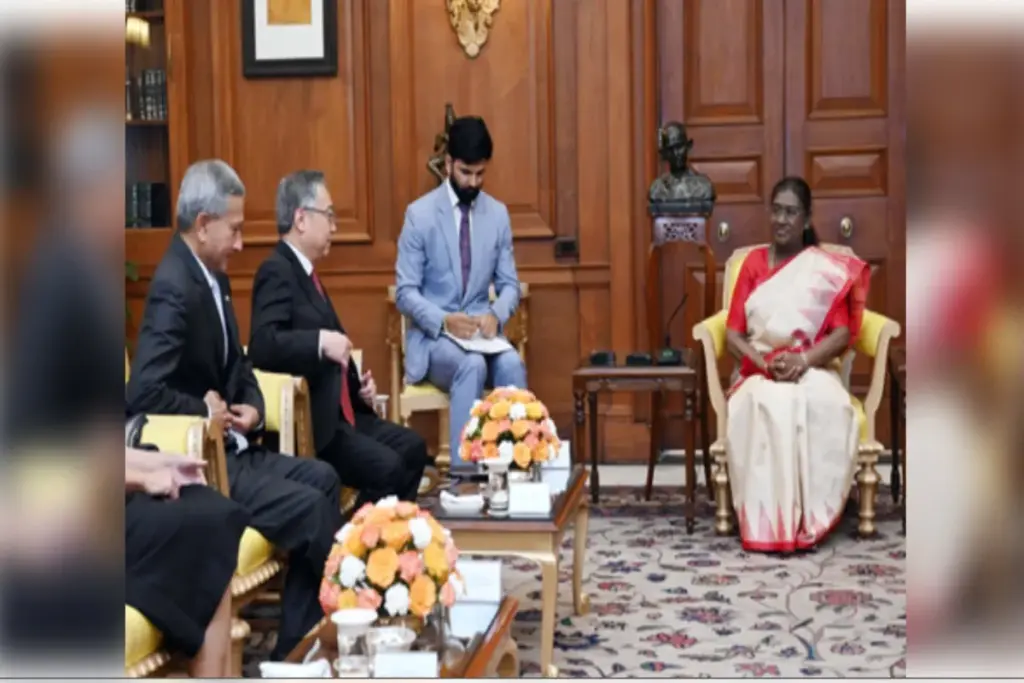 Singapore Deputy Prime Minister Gan Kim Yong meets President Draupadi Murmu in Delhi