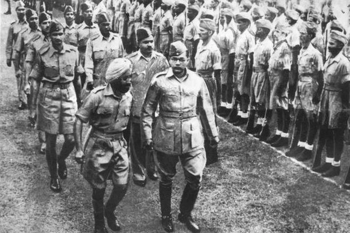 साल 1942 में जर्मनी में भारतीय सैनिकों को ब्रिटिश के खिलाफ प्रशिक्षण देते समय सुभाष चंद्र बोस मन में सैनिकों का हौसला बढ़ाने के लिए देश गीत का विचार आया. उस समय तक भारतो-भाग्यो बिधाता भारत में एक लोकप्रिय गीत बना चुका था.