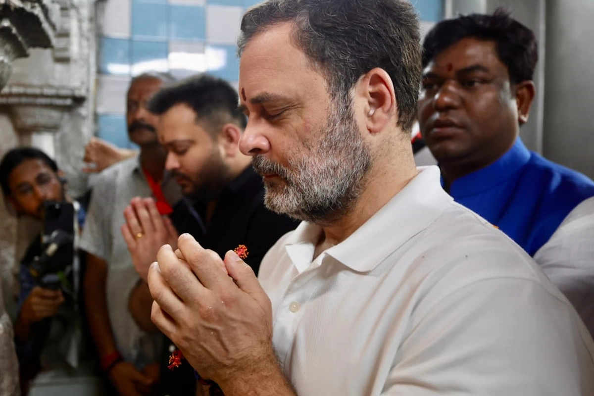 पहले दिन उनकी यात्रा 60 किलोमीटर चली थी. यात्रा के दूसरे दिन वे गुरारू बागड़िहा मोड़ होते हुए गया पहुंचेंगे. वे आज गेवाल बिगहा के खलीस पार्क के पास सभा को संबोधित करेंगे और रसलपुर में रात्रि विश्राम करेंगे. 