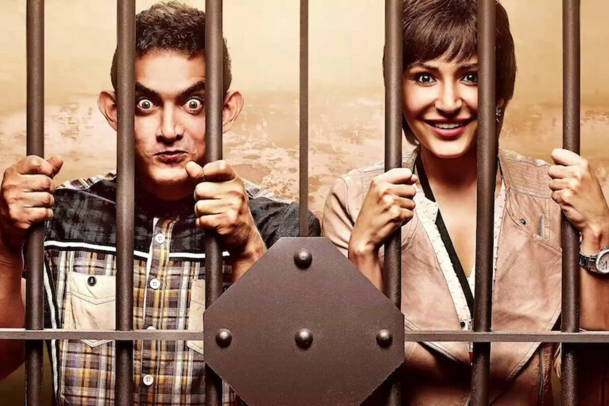 इस फिल्म ने बनाने में लगभग 85 करोड़ का खर्च आया था लेकिन अपनी बेहतरीन कहानी के कारण इस फिल्म ने दुनियाभर में 800 करोड़ की कमाई की थी. साथ ही इससे ये फिल्म बॉलीवुड के ऑल टाइम ब्लॉकबस्टर फिल्मों की लिस्ट में शामिल हो गई.
