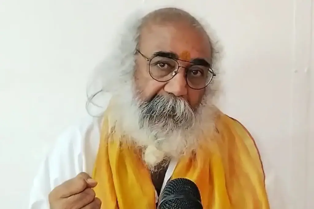 Acharya Pramod Krishnam