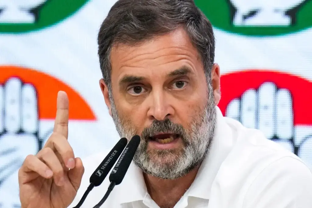 राहुल गांधी