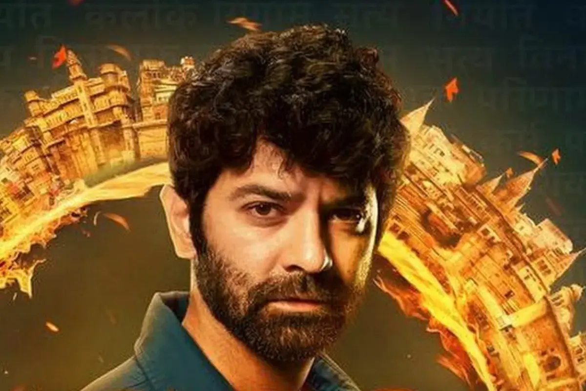 इस सीरीज का नाम असुर है और ये वेबसीरीज जीओ सिनेमा एंव जीयो होटस्टार दोनों पर उपलब्ध है. इस सीरीज में विशेष बंसल अपने नेगेटिव रोल को बखूबी निभाकर दर्सकों का दिल जीत लिया है.
