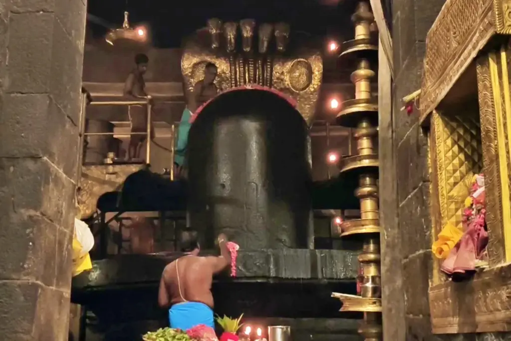 Diwali Celebration At Brihadeeswarar Temple