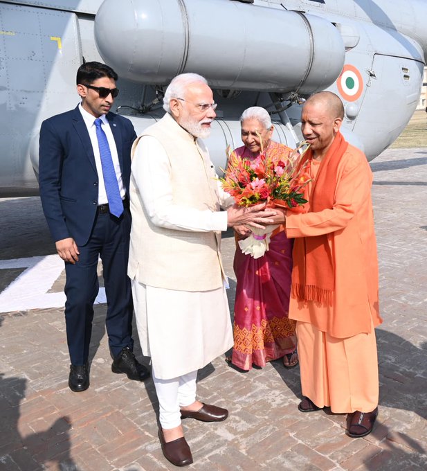 pm modi in ayodhya