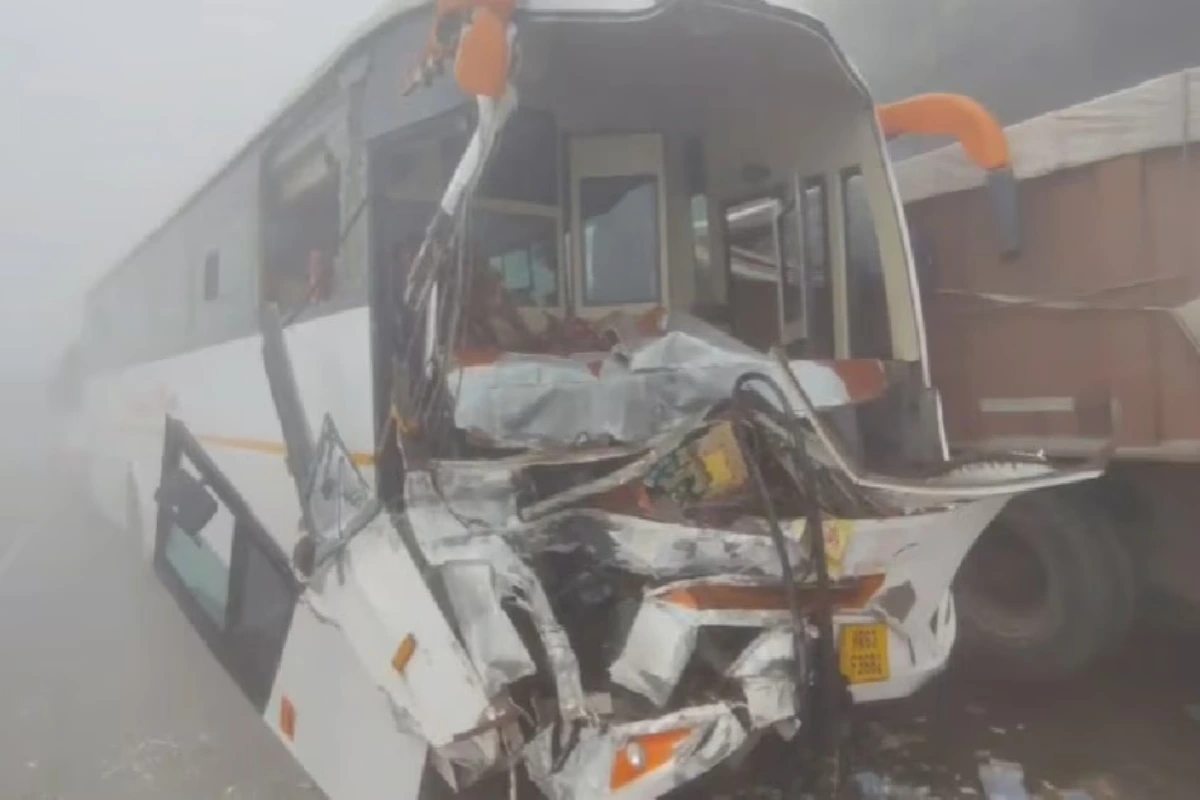 घने कोहरे ने बढ़ाई मुसीबत, ग्रेटर नोएडा और रेवाड़ी में सड़क हादसे