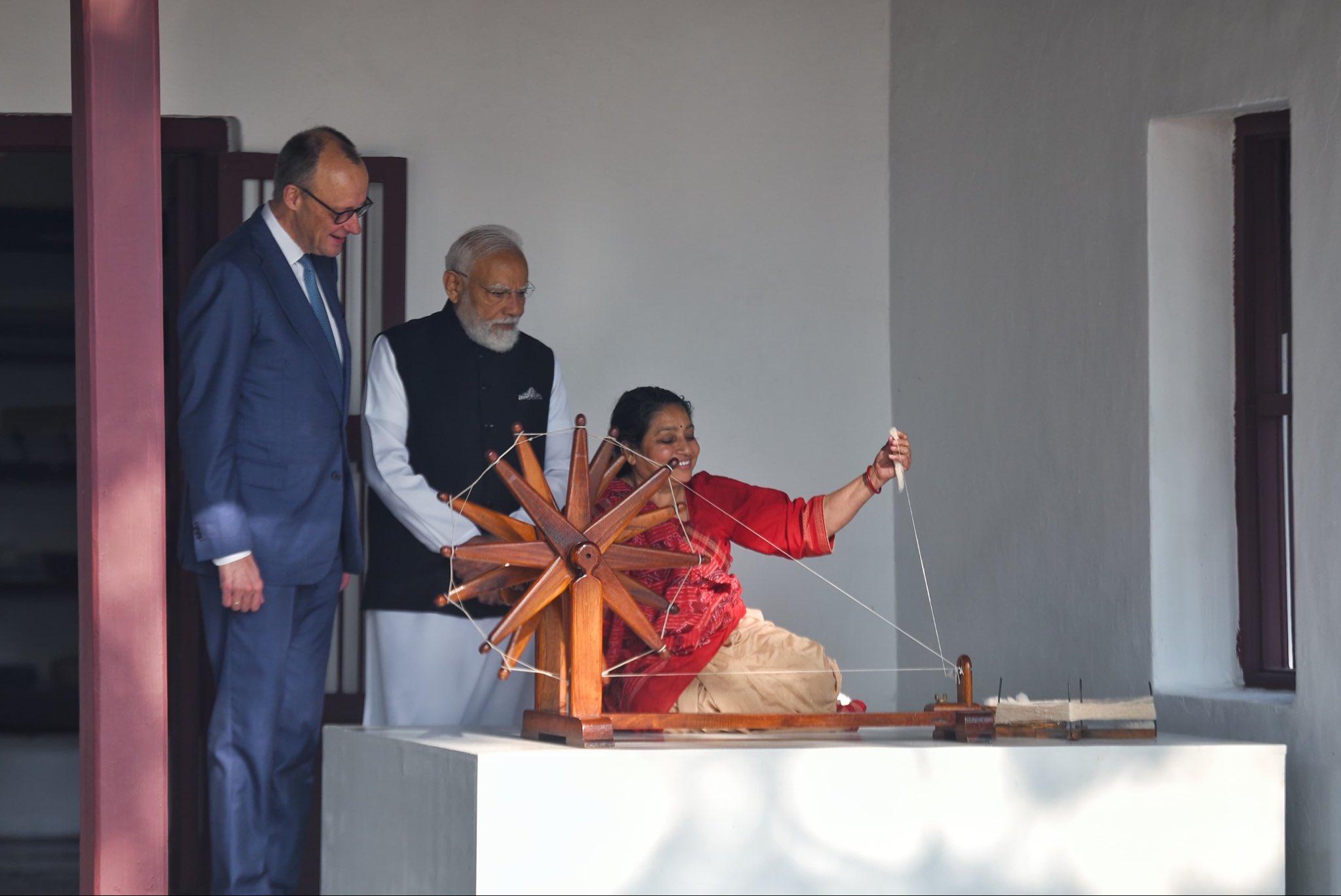PM Modi and German Chancellor Friedrich Merz Visit Sabarmati Ashram Gandhi Legacy