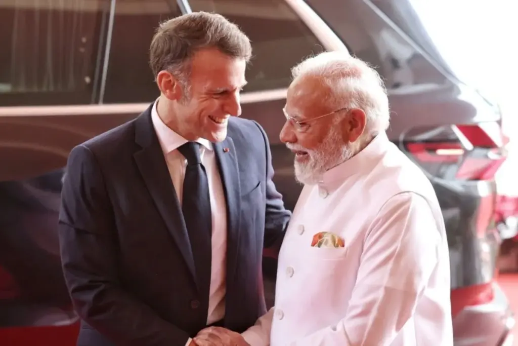 PM Modi Macron Mumbai Meeting