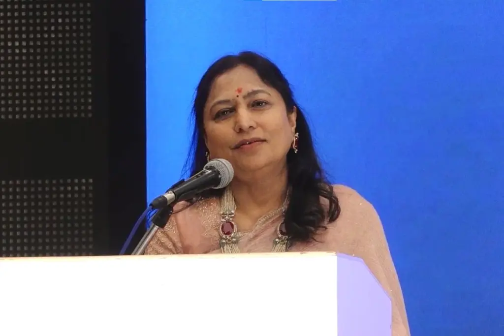 Dr. Priti Adani's Emotional Speech on 25 Years of Adani Public School, Mundra