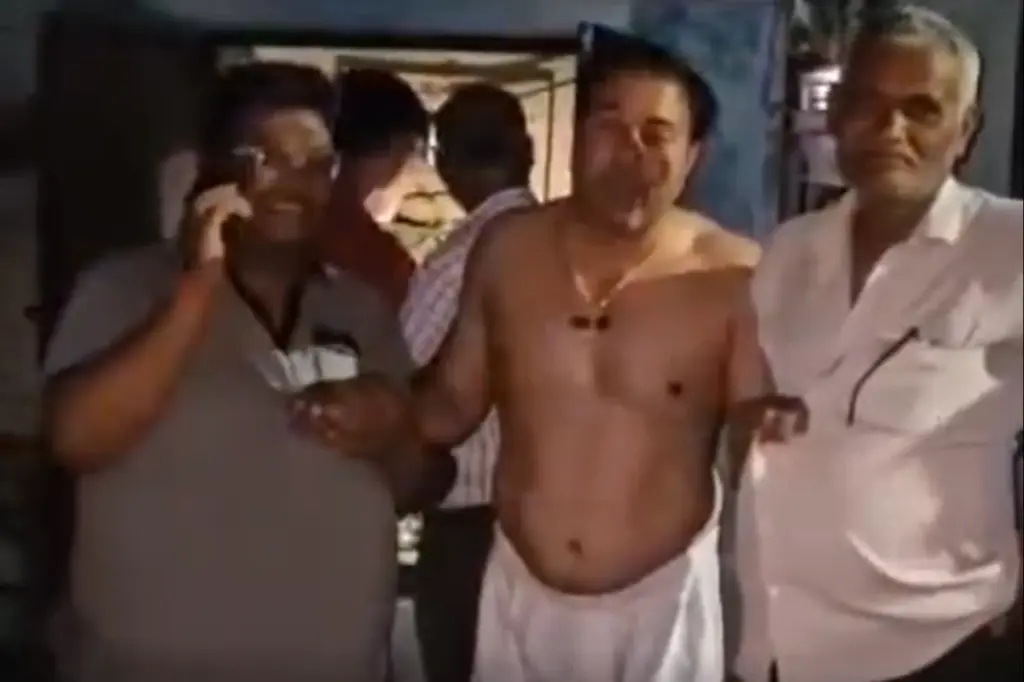 Gwalior Water Crisis Congress Councilor Vinod Yadav High Voltage Drama at Water Tank