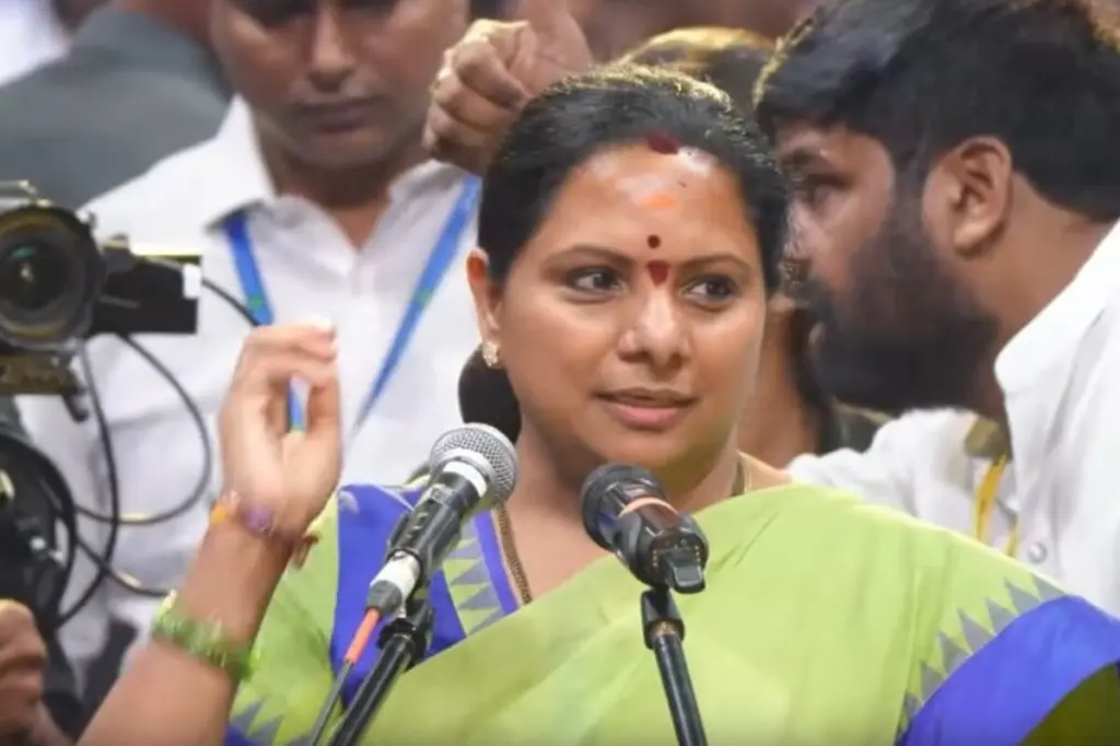 K Kavitha Launches New Party Telangana Rashtra Samithi (TRS) in Hyderabad