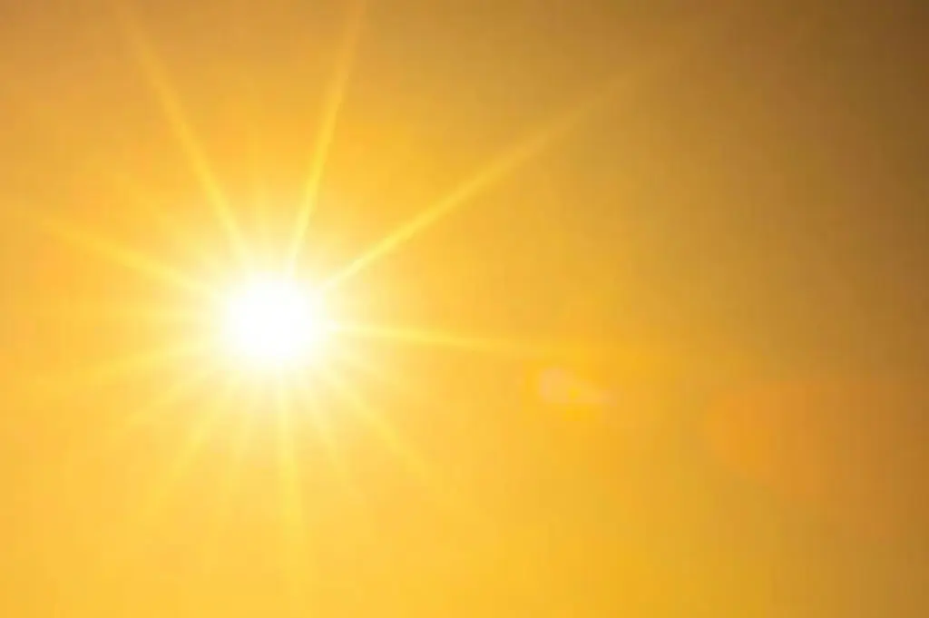 Weather Update April 23 Heatwave Alert in Delhi UP Rajasthan vs Rain in Northeast