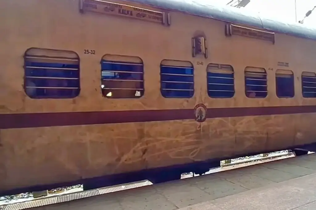 Prayagraj Train Accident