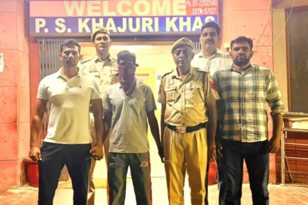 Delhi Crime Khajuri Khas Murder Case Solved, Accused Salim Khan Arrested With Pistol