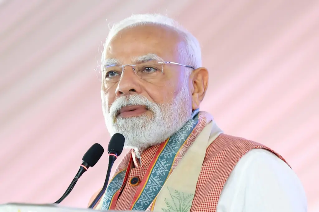 PM Modi Tweet, Suvendu Adhikari, West Bengal