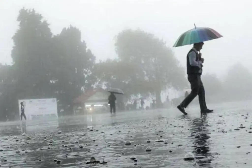 Aaj Ka Mausam Delhi NCR Rain Cool Alert Bihar Orange Alert