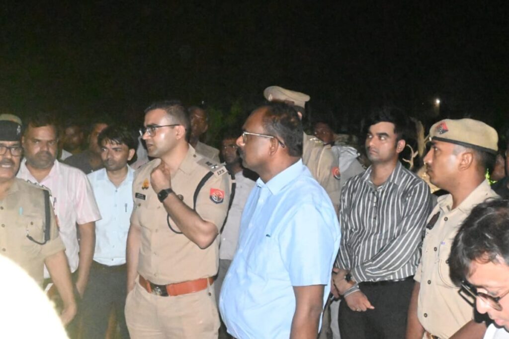 Firozabad E-Rickshaw Accident