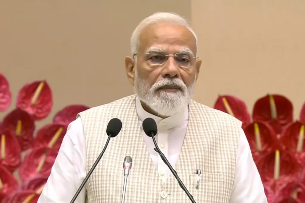 PM Modi Shares Atharvaveda Hastivarchasam Mantra On Nature