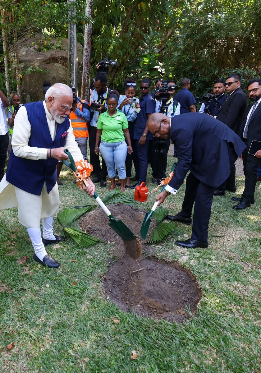 PM Modi In Seychelles