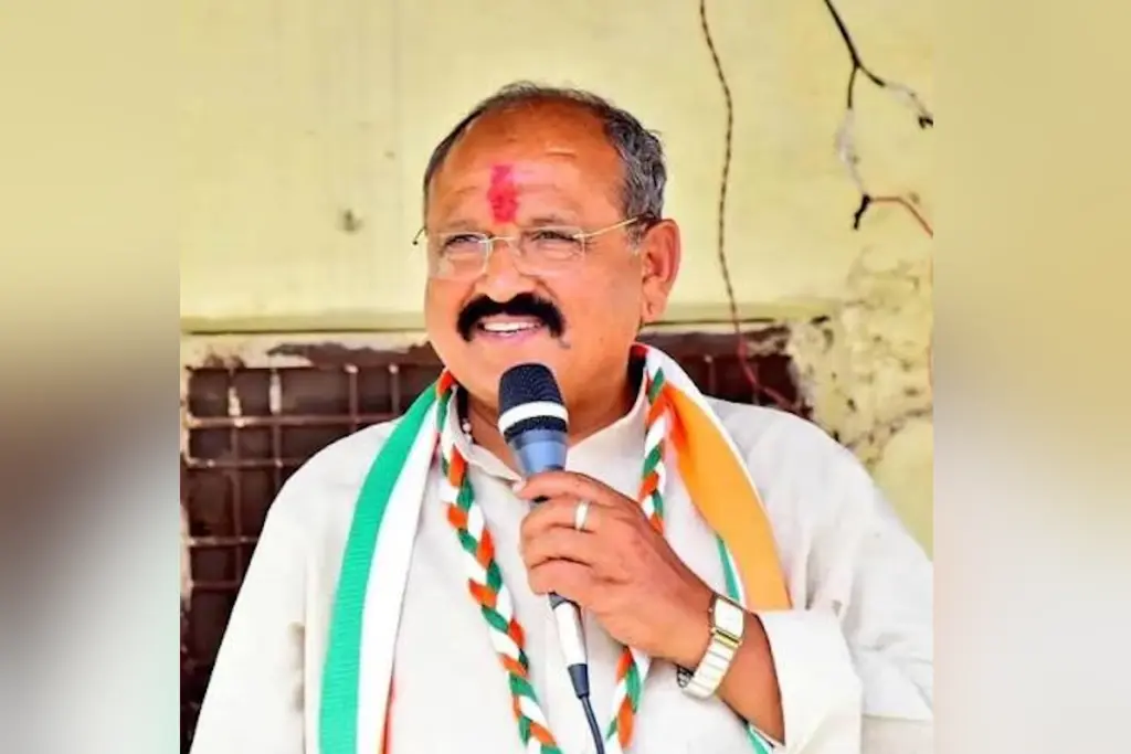 कांग्रेस नेता प्रहलाद गुंजल