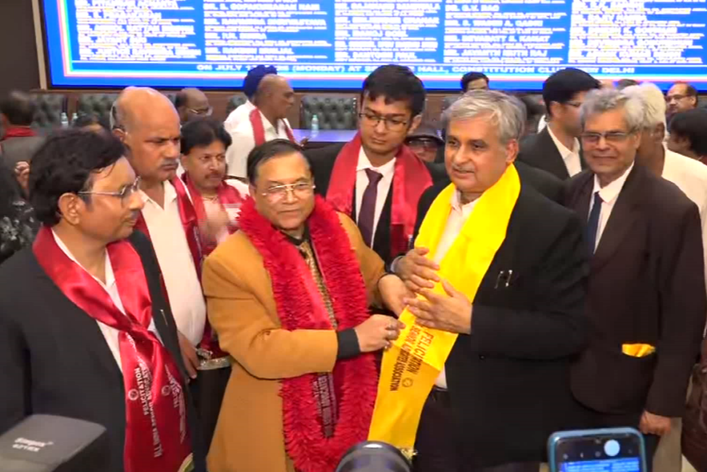 Farewell Ceremony For 7 Retired Supreme Court Judges In Delhi CJI Attends