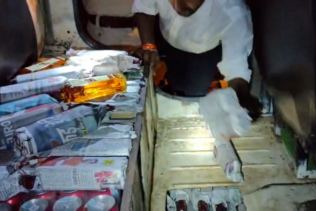 Nawada Excise Department Seizes Bolero With Secret Cabin Full Of Liquor