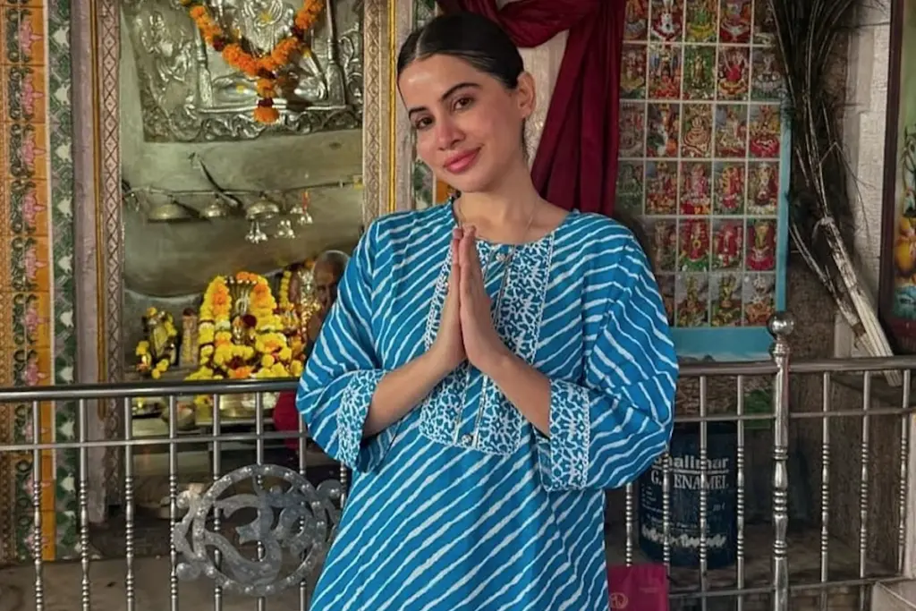 Urfi Javed, Religion, Entertainment