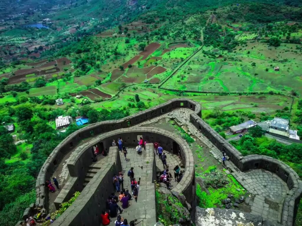 Lohagad Fort travel tips