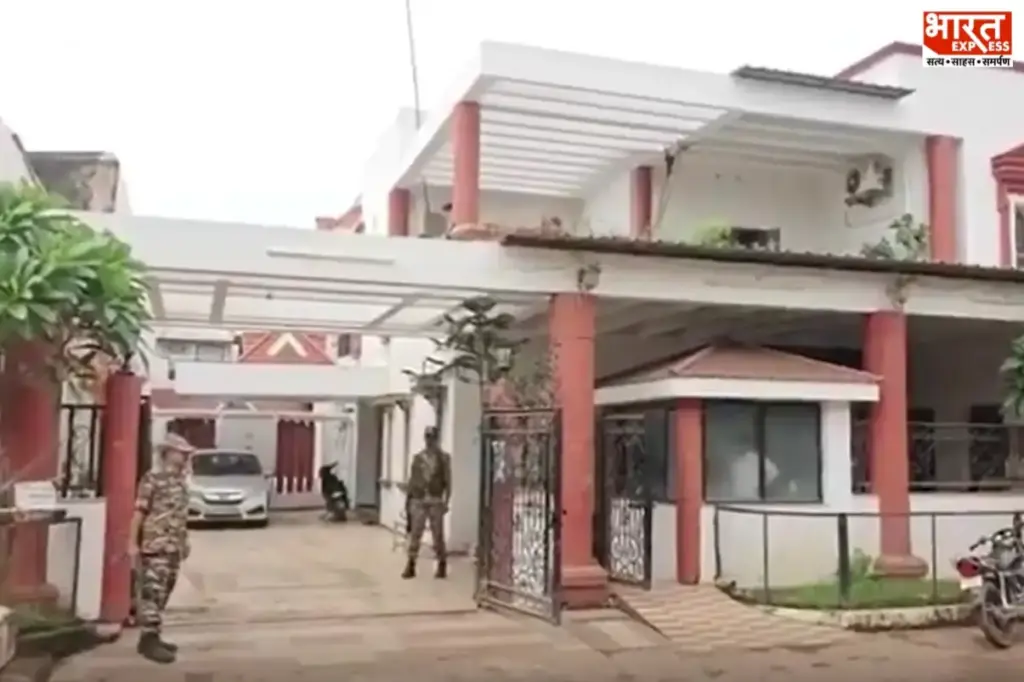 धमतरी में रामगोपाल अग्रवाल के घर ED की छापेमारी.