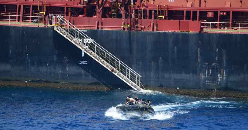 somalia-pirates-return-indian-ocean-threat-navy-maritime-trade