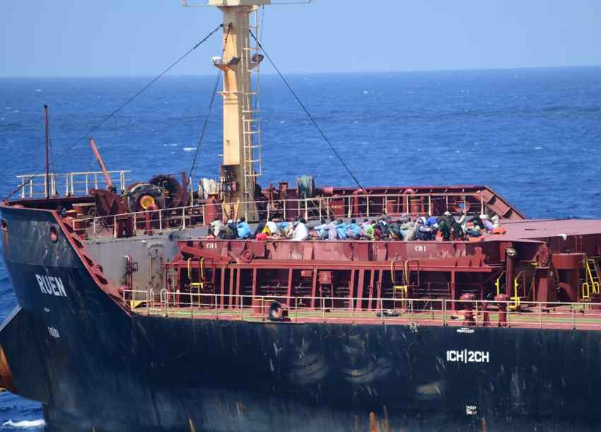 somalia-pirates-return-indian-ocean-threat-navy-maritime-trade