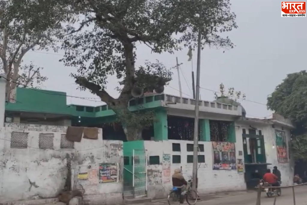 narowal-pakistan-100-year-old-hindu-temple-demolished-controversy